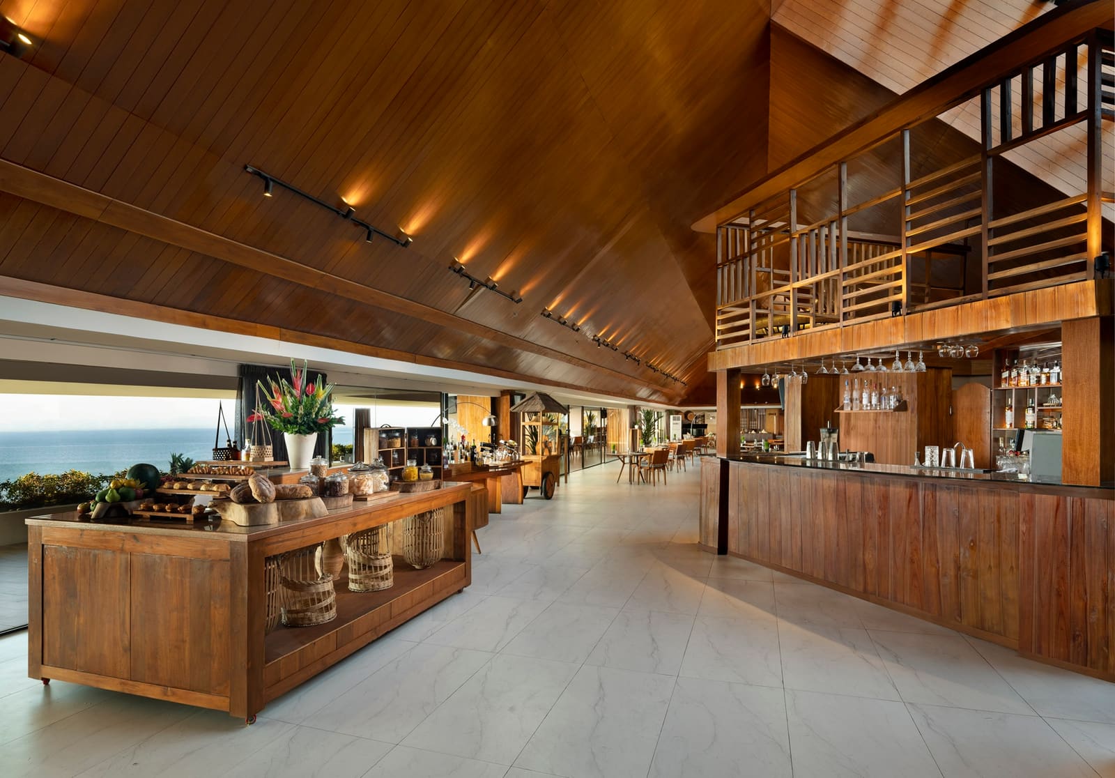 360 Rooftop Restaurant, Svanata Uluwatu